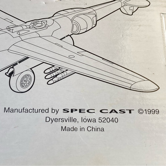 P-38 Lightning SpecCast Tony LeVier Model - Picture 5 of 13